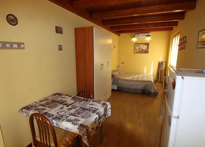 Palazzina * Σαν Μπενεντέτο ντελ Τρόντο