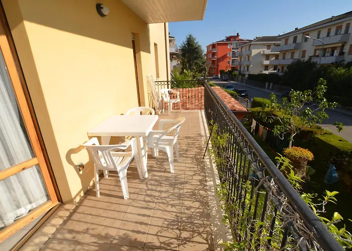 Palazzina * Σαν Μπενεντέτο ντελ Τρόντο